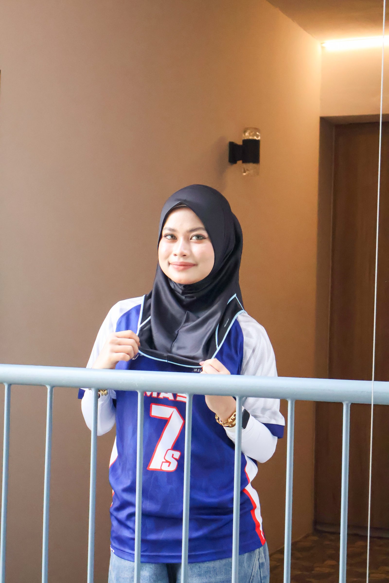 ALL BLACK BLUE SPORT JERSEY HEEJAB