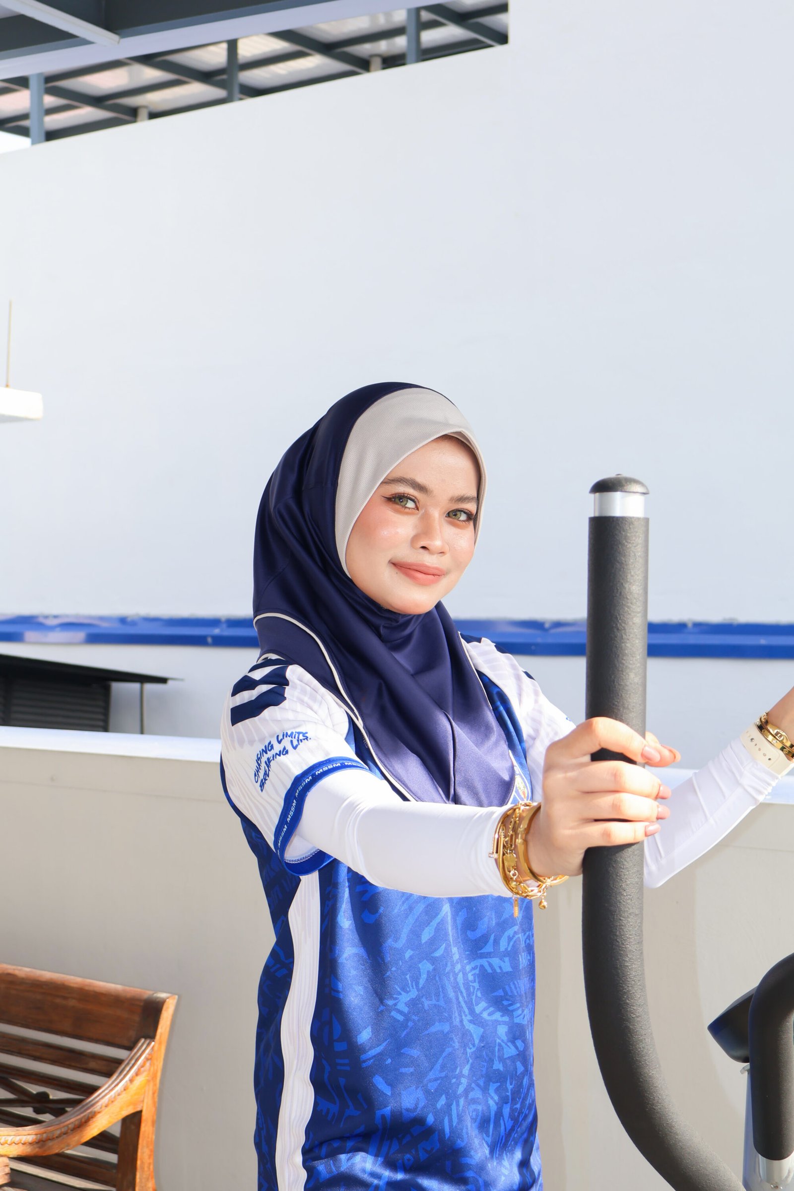NAVY BLUE SPORT JERSEY HEEJAB