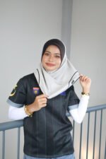 LADYBLACK SPORT JERSEY HEEJAB