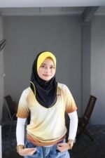 BLACK YELLOW SPORT JERSEY HEEJAB