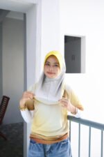 GREY YELLOW SPORT JERSEY HEEJAB