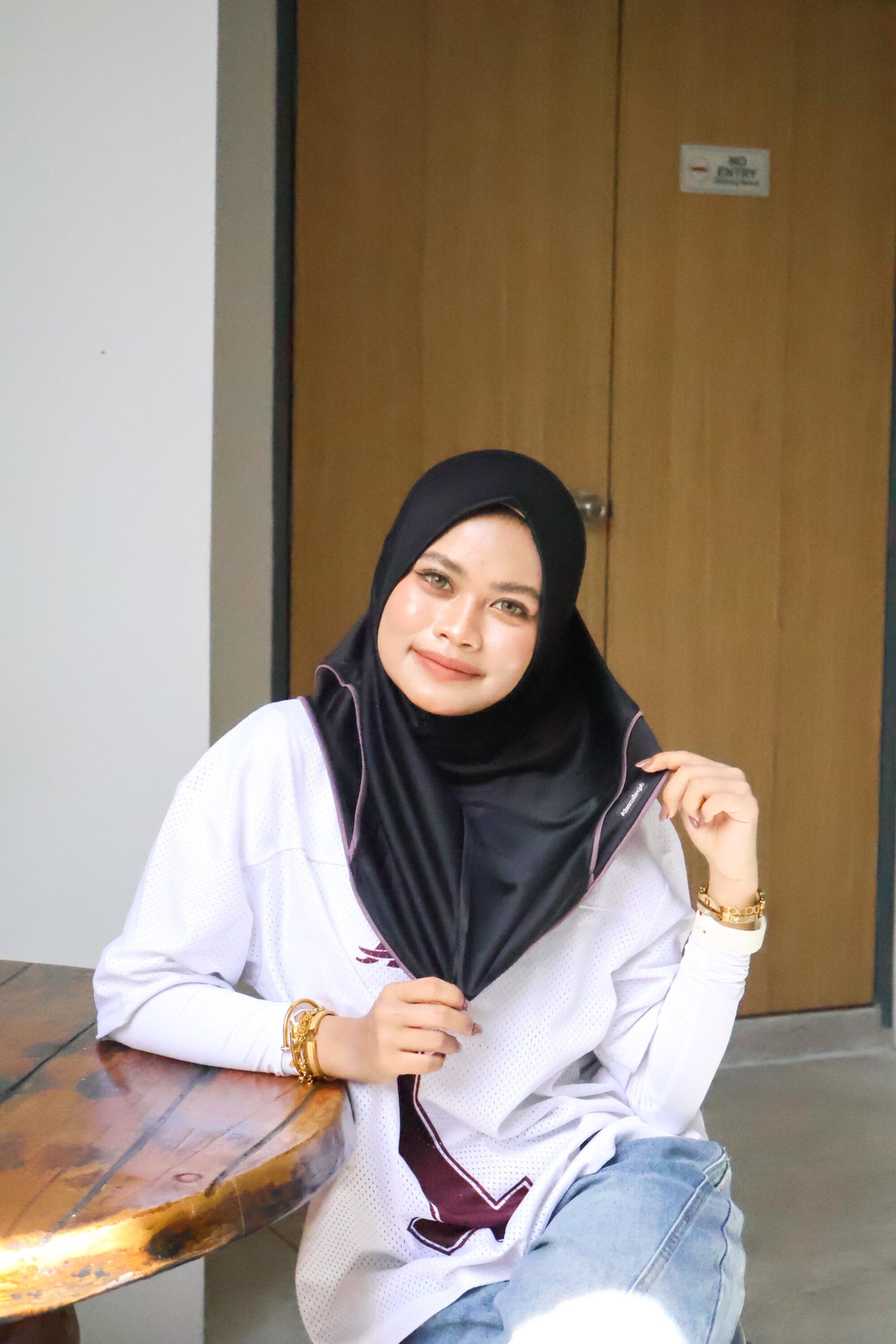 ALL BLACK SPORT JERSEY HEEJAB