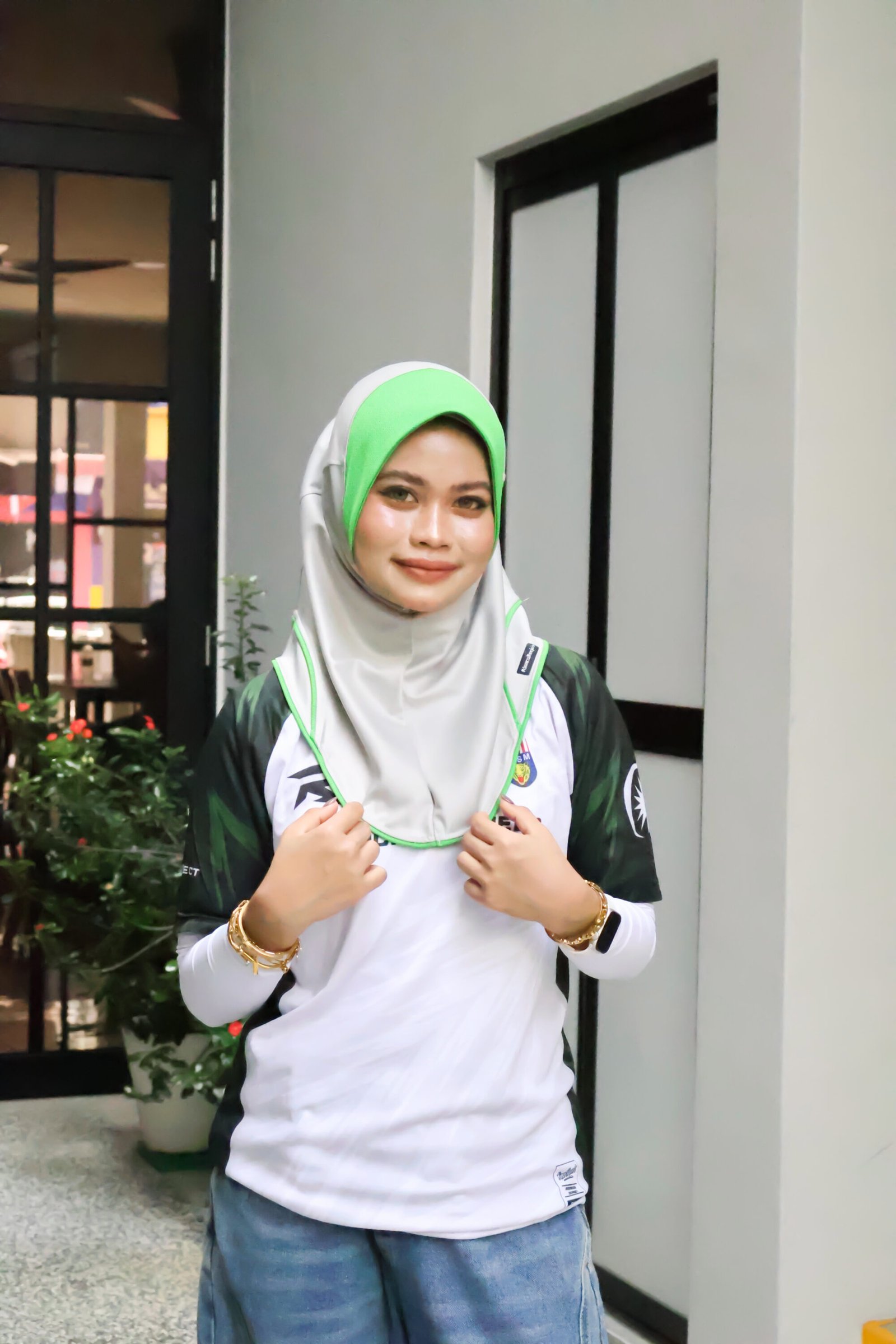 LADY LEAF SPORT JERSEY HEEJAB